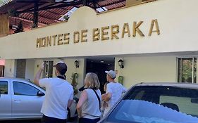 Montes De Beraka
